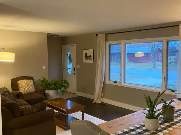 630 Jewel Dr, Ames, IA 50010