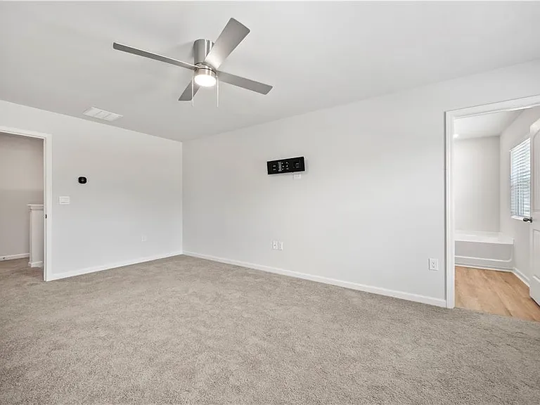 6710 Corryton St — Photo 13