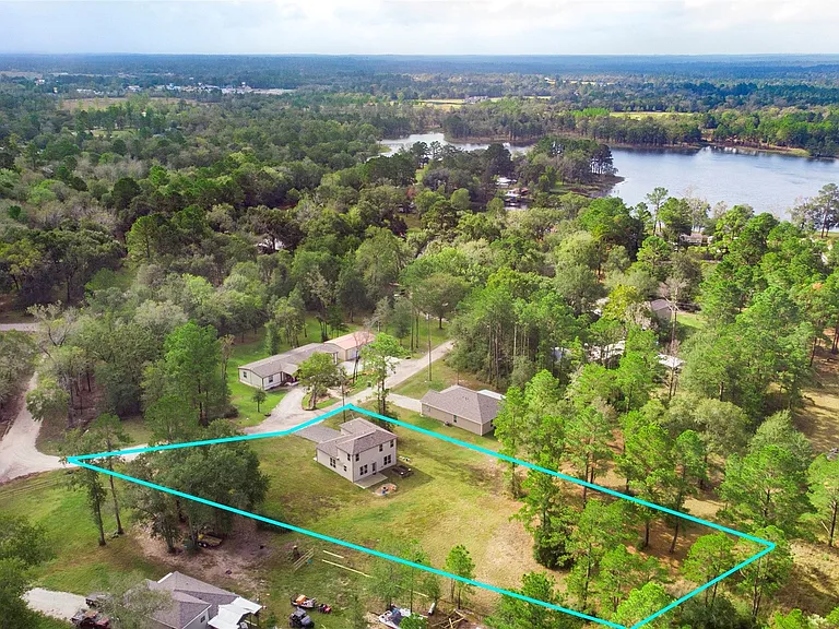 4 Big Lake Cir — Photo 2