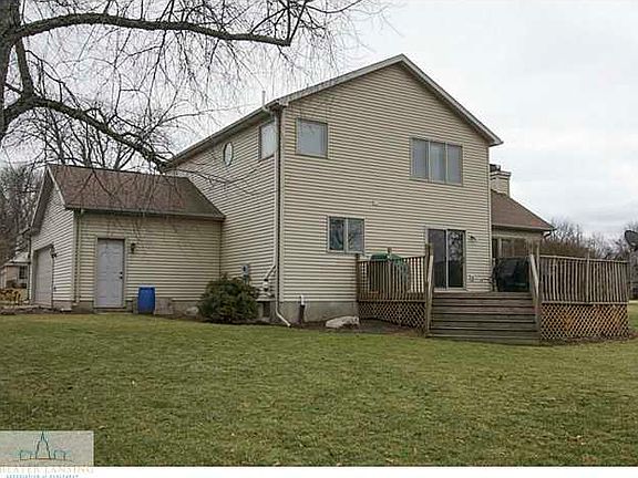 3rd image of 8346 Country Farm Ln