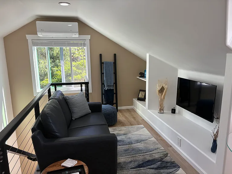 467 Solana Real #1A — Photo 3