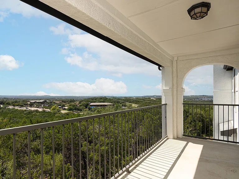 Meritage at Steiner Ranch — Photo 12