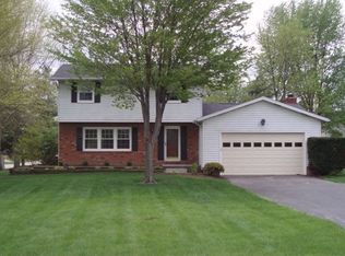 9738 Strausser St NW, Canal Fulton, OH
