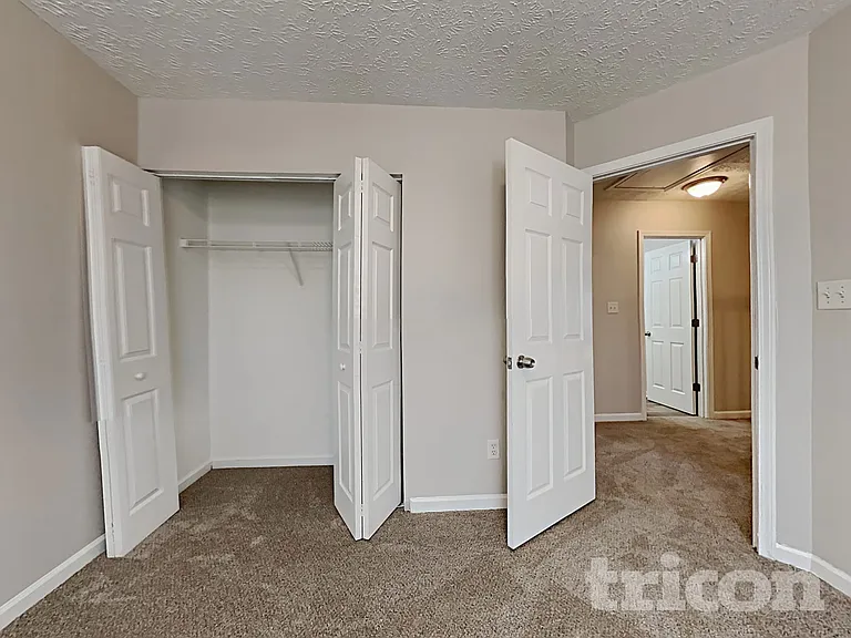 610 Stonecrest Dr — Photo 16