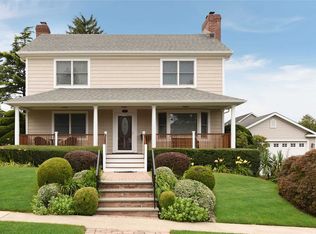 262 Jerome Ave, Mineola, NY 11501