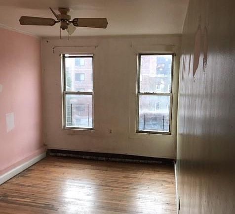 5th image of 710-714 E 215th St