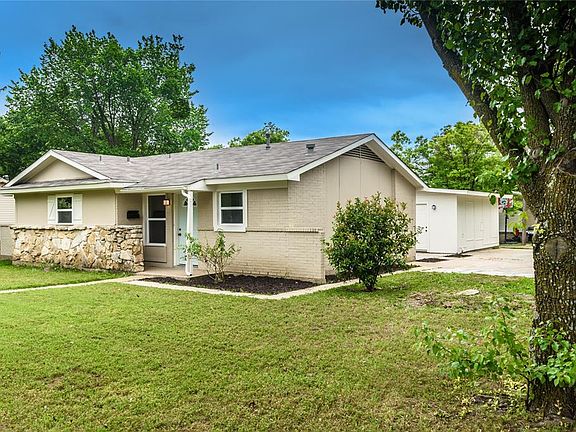 2nd image of 1725 Janice Dr
