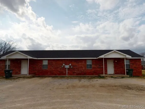 111 Cottonwood Rd, Davis, OK 73030
