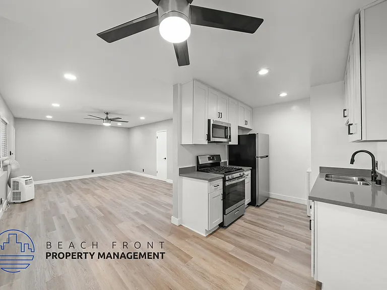 835-845 Glenway Dr. — Photo 26
