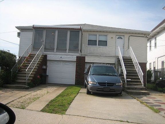 2nd image of 117 01 Beach Channel Dr