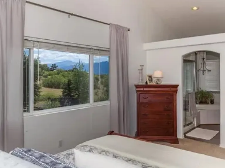 1333 Lookout Springs Dr — Photo 9