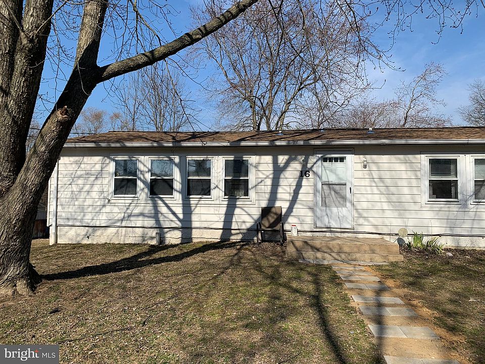 1st image of 16 Mowery Rd #16A