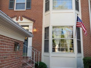 8005 Rising Ridge Rd, Bethesda, MD 20817