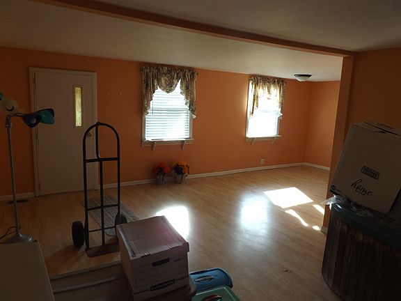 4th image of 1027 E Railroad St Lot 101
