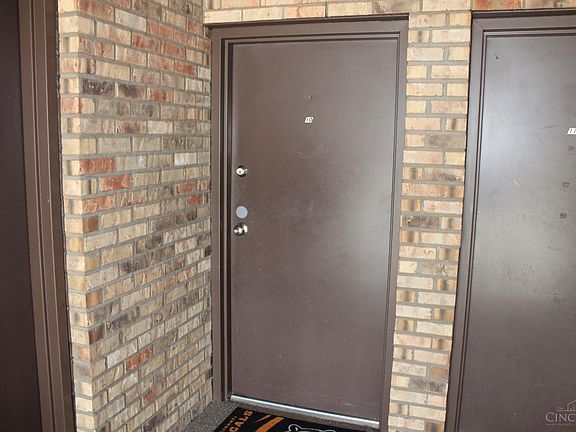 3rd image of 7232 Creekview Dr APT 10
