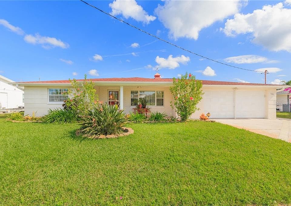 1st image of 1324 Chancellor Dr