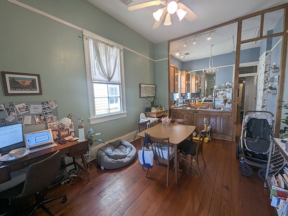 5th image of 938 Moss St
