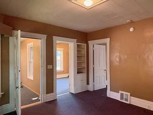 4 bed, 1.5 bath, $1,875 — Photo 3