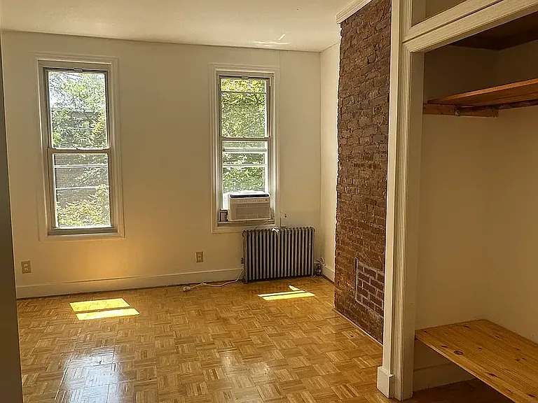 60-17 54th St #2L — Photo 6