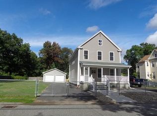 208 Britton St, Chicopee, MA 01020