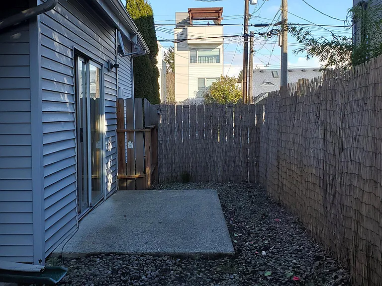 811 24th Ave S — Photo 14