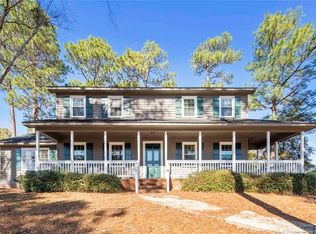 2338 Rolling Hill Rd, Fayetteville, NC 28304