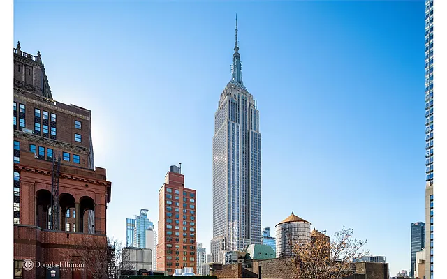 Sold by Douglas Elliman | media 26