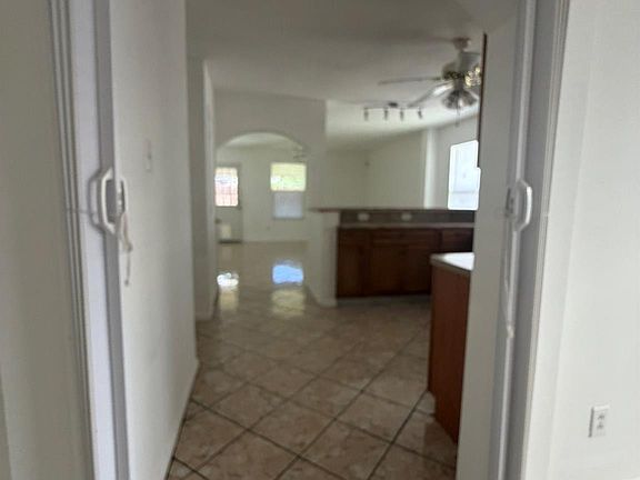 5th image of 10834 Cane Grove Ln
