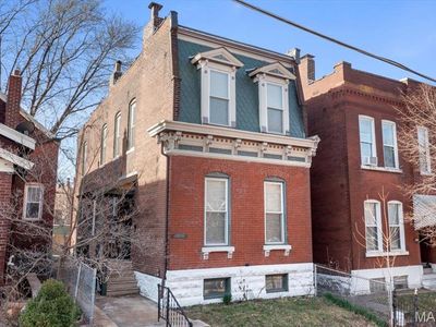 1916 Wyoming St, Saint Louis, MO, 63118