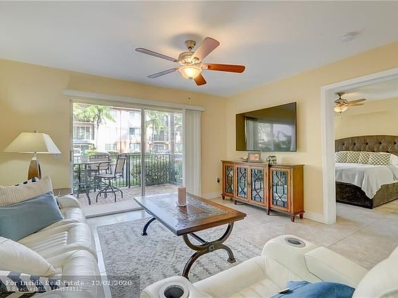 5th image of 2033 SE 10th Ave APT 611