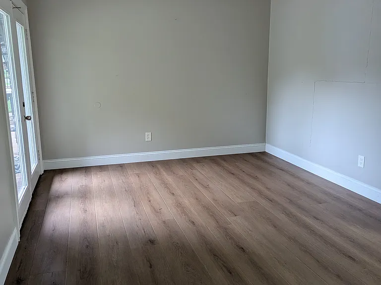 3196 Church St #1 — Photo 7