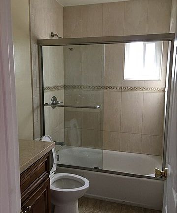 3rd image of 12736 Ramona Blvd