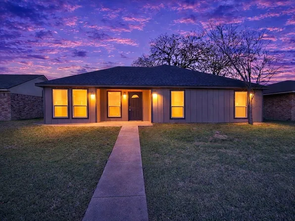 257 Prairie Vista Dr, Dallas, TX 75217