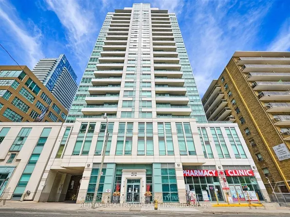 212 Eglinton Ave E #1012, Toronto, ON M4P 0A3