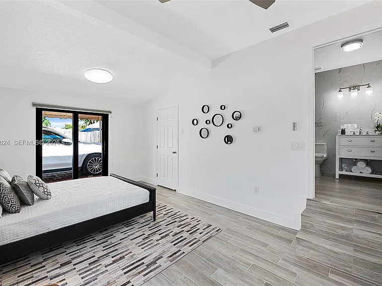 2301 E Las Olas Blvd — Photo 28