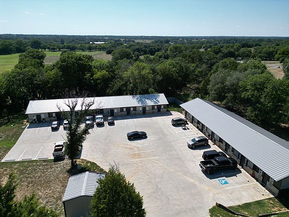 2nd image of 217 Price Ln Unit 31