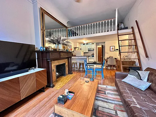 Rented by Oxford Property Group | media 14