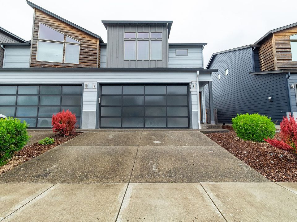 1st image of 12318 NE 114th St