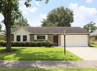 11327 Stroud Dr, Houston, TX 77072