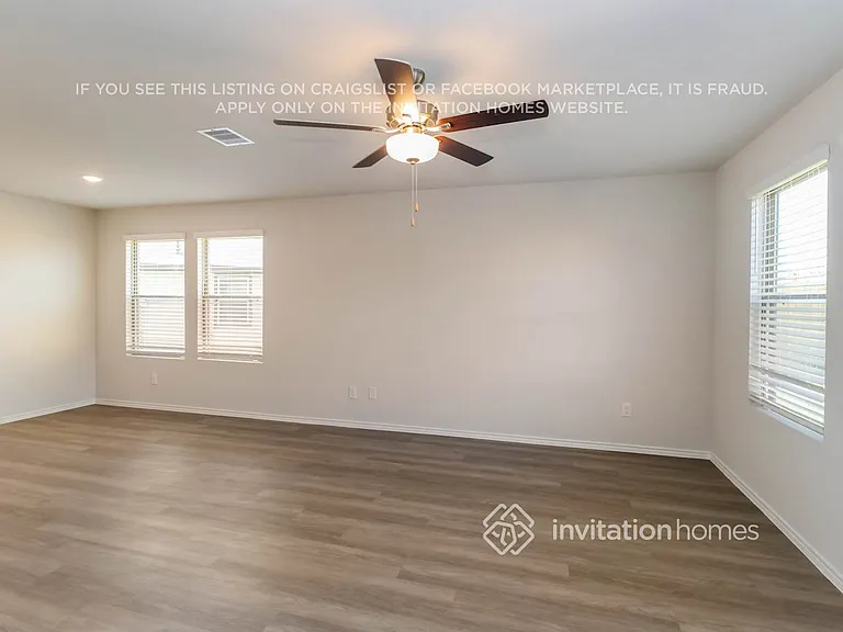 10727 Sunlit St — Photo 6