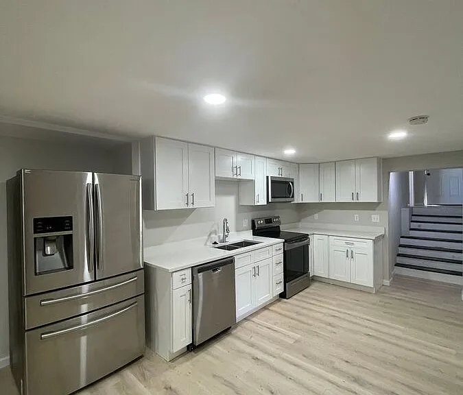 3210 W Longfellow Pl #C — Photo 2