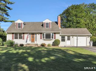 1 Homestead Dr, Enfield, CT 06082
