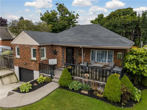18 Irving Pl, Hamilton, ON L8T 3R3