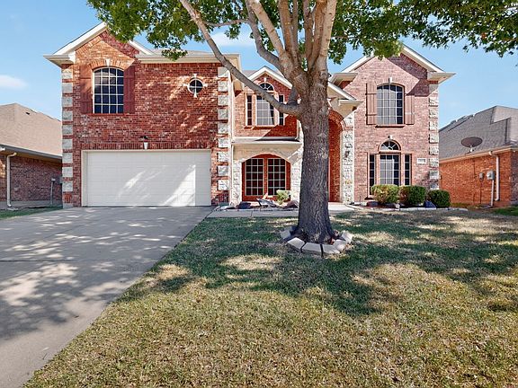 2nd image of 5919 Ridgeway Dr