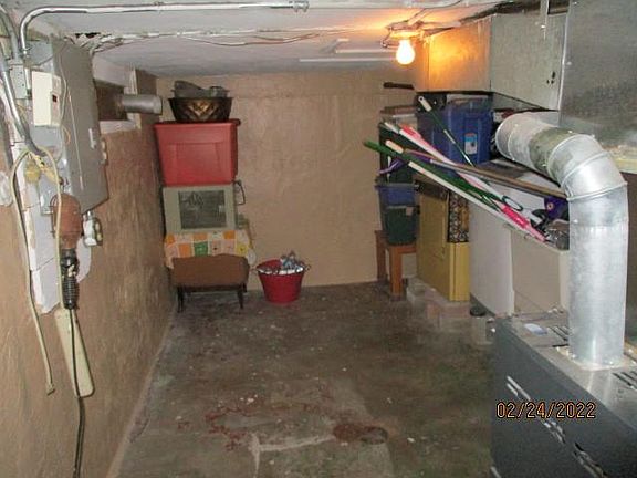 5th image of 2342 S 59th Ave