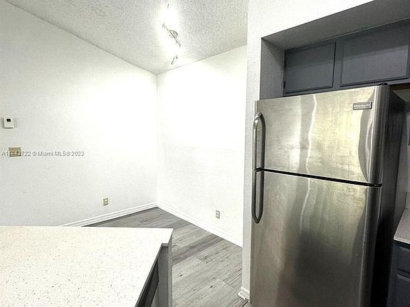 3rd image of 3360 Pinewalk Dr N APT 1333