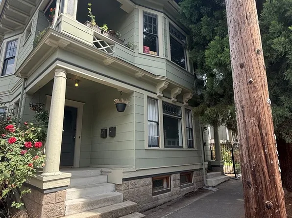 smi01 - SE Ankeny, 3001 SE Ankeny St #3005, Portland, OR 97214