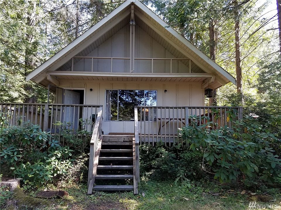 1st image of 431 E Lakeshore Dr E
