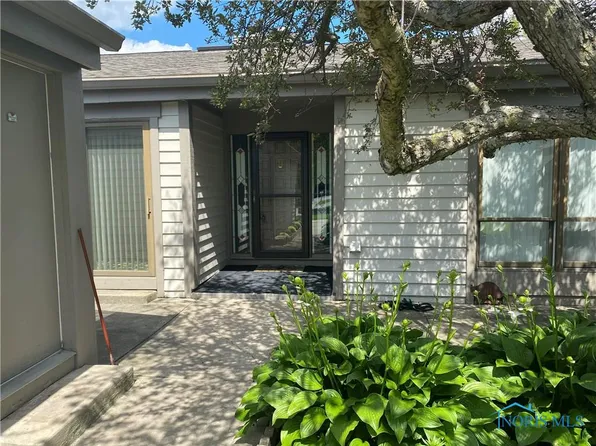 6616 Embassy Ct #31, Maumee, OH 43537