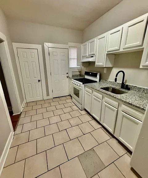 3099 Wolcott Ave — Photo 3